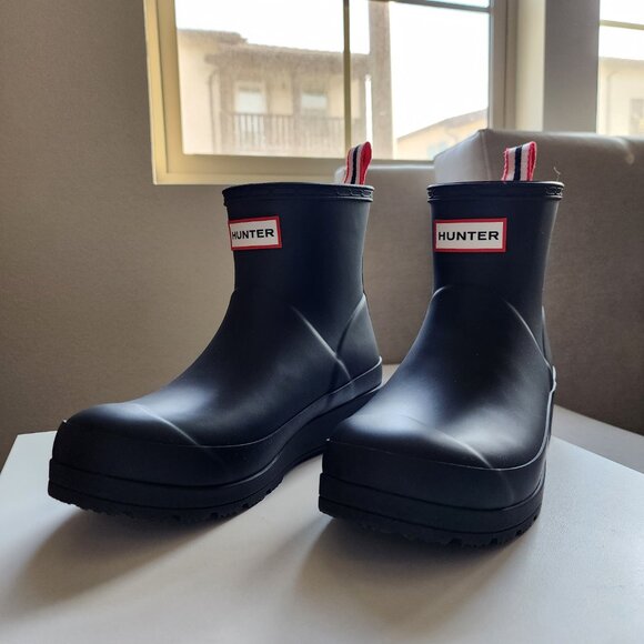 Hunter Women’s Play Short Rain Boots – Black 🖤🌧️✨ - Picture 12 of 12